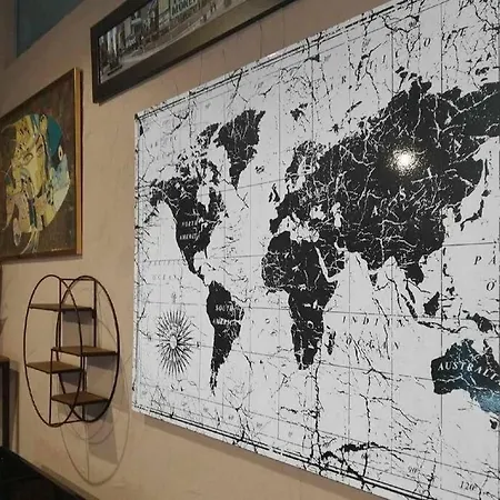 Loft-buhardilla Industrial, Junto A La Plaza Mayor, By My In Salamanka