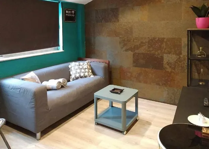 Loft-buhardilla Industrial, Junto A La Plaza Mayor, By My In Appartamento